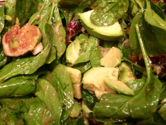 Fig Avocado Spinach Salad